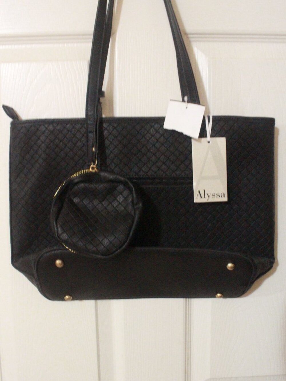 Alyssa Black Woven Tote with Matching Round Coin Pouch — Tags Attached